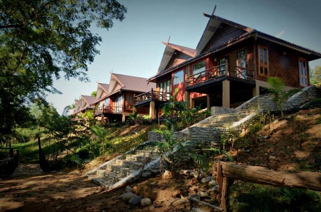 Mr. Charles River View Lodge Thibaw Extérieur photo
