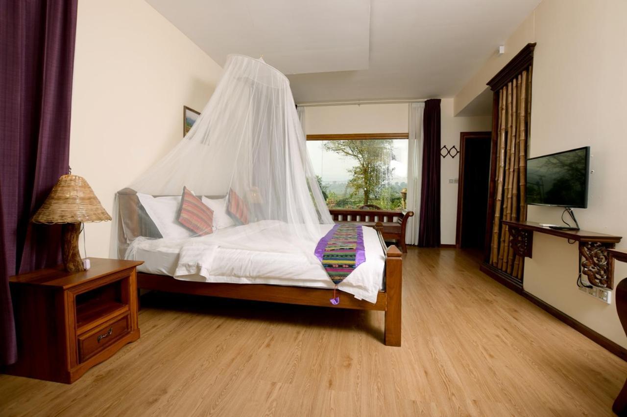 Mr. Charles River View Lodge Thibaw Extérieur photo